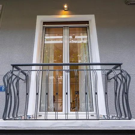 Spacious Modern Apartment In Athens Near Metro Εξωτερικό φωτογραφία