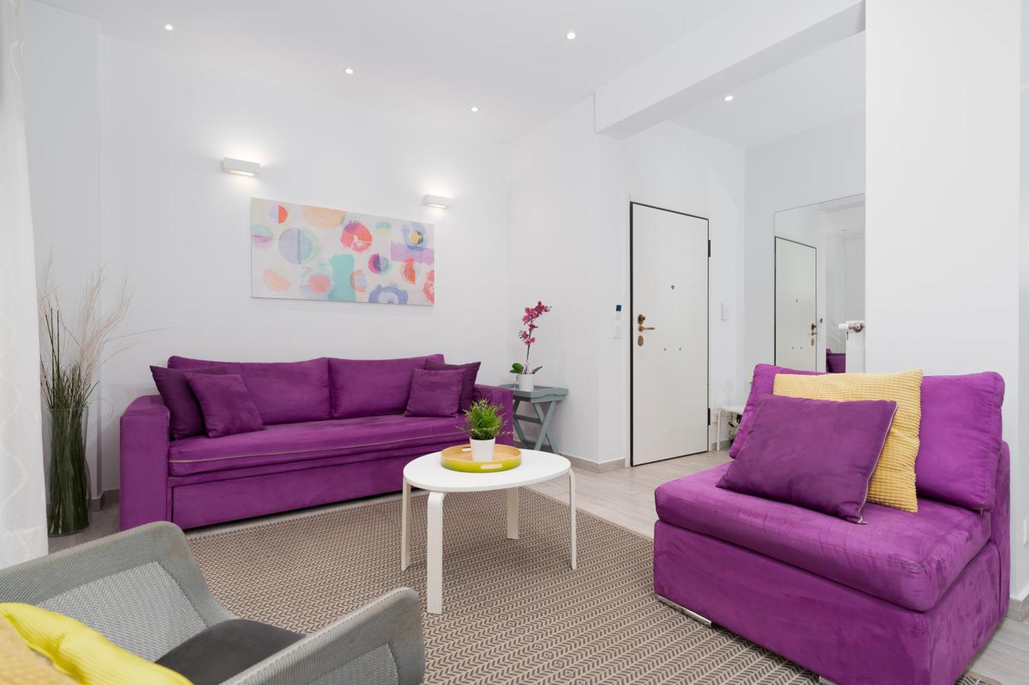 Apartment Spacious Modern In Near Metro